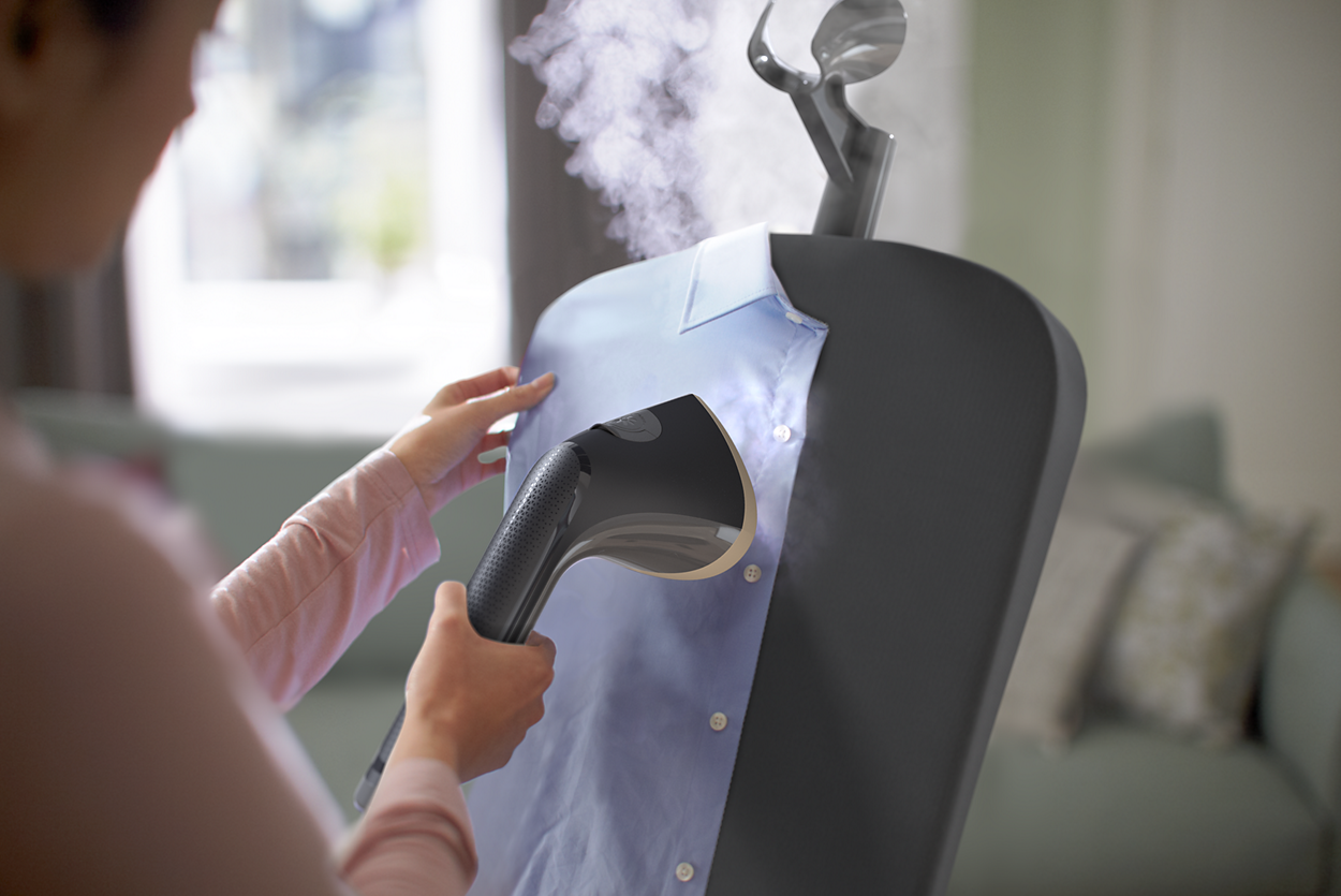 Philips 3000 Series Stand Steamer with Tilting StyleBoard STE3170/80