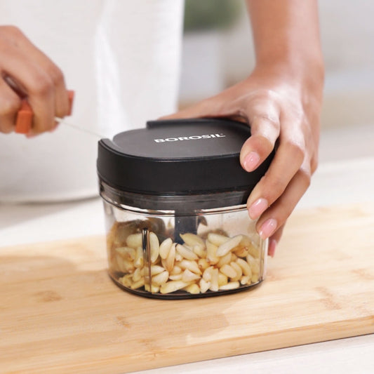 Borosil EazyPull 600ml Manual Food Chopper: 3 Sharp Blades for Quick Prep