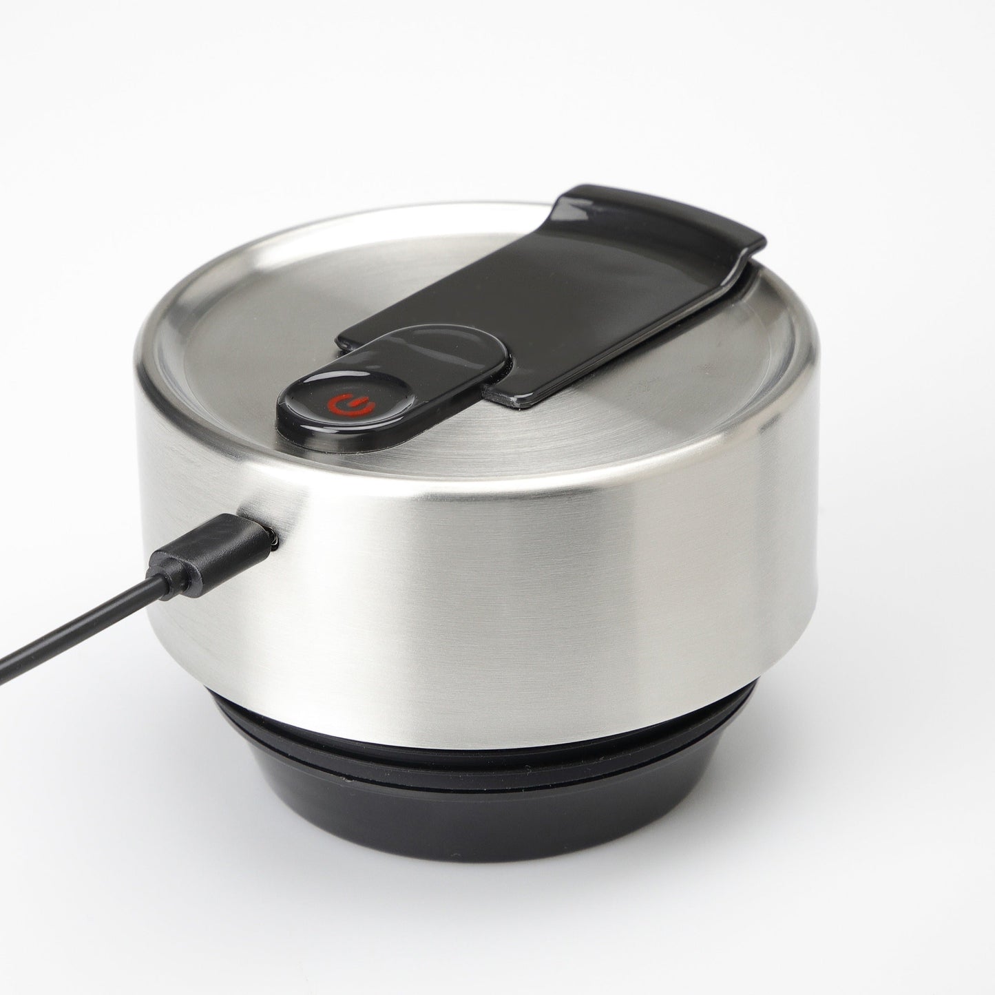 https://cdn.shopify.com/s/files/1/0676/9999/8920/files/WKCMGO101_Coffee-Maker_charging-2000px.jpg?v=1750336230