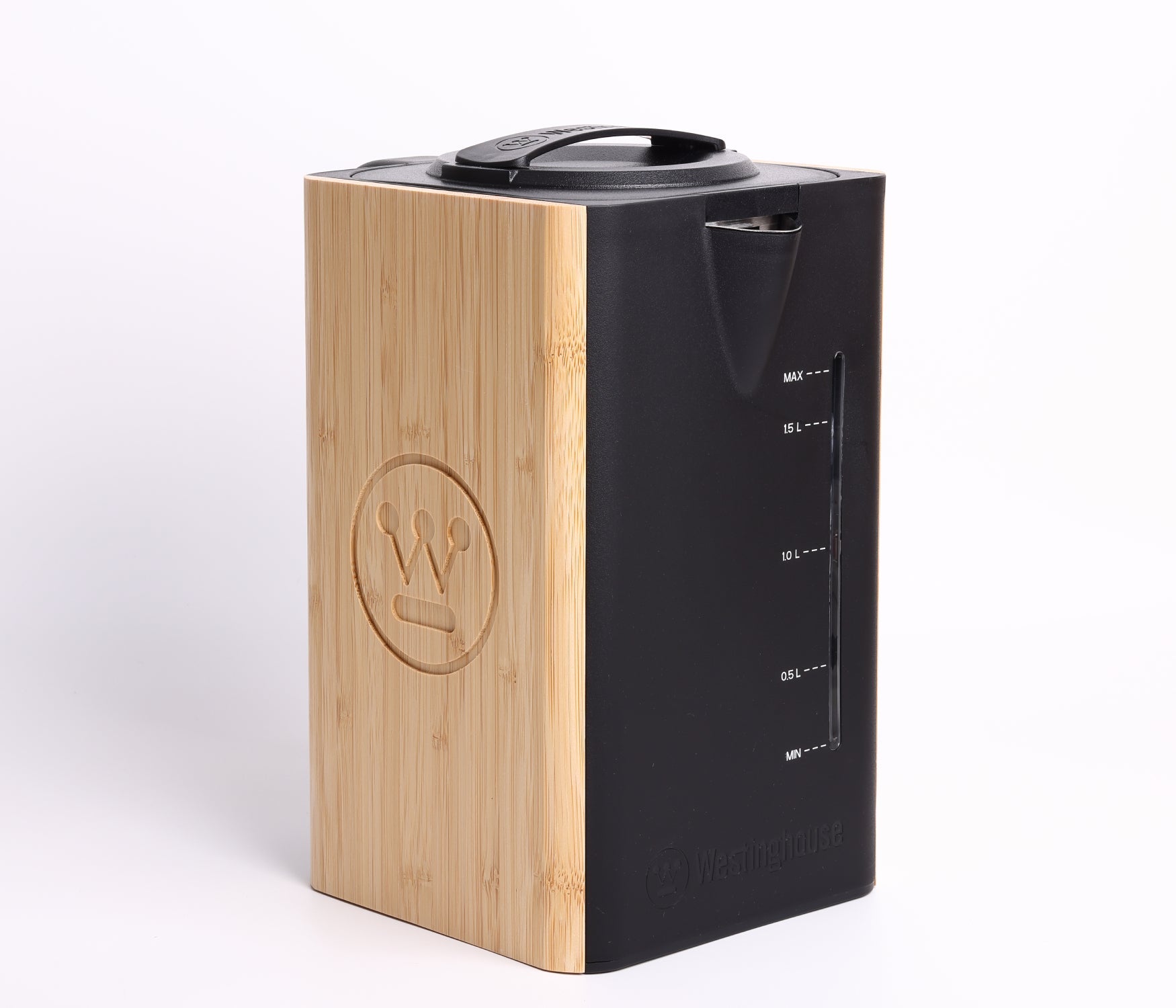 https://cdn.shopify.com/s/files/1/0676/9999/8920/files/bamboo-kettle-4.jpg?v=1747805351