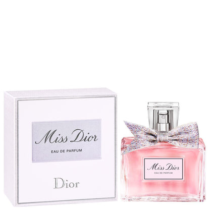 https://images-static.nykaa.com/media/catalog/product/d/b/db992ab3348901362832_5.jpg
