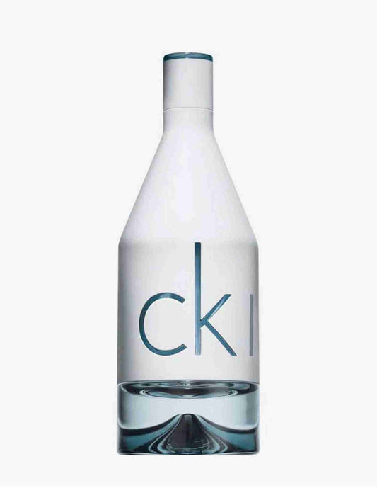 https://cdn.fynd.com/v2/falling-surf-7c8bb8/fyprod/wrkr/products/pictures/item/free/original/calvin-klein/KNXWXDMZDL9-2/0/tu9hahW_kj-1.jpg